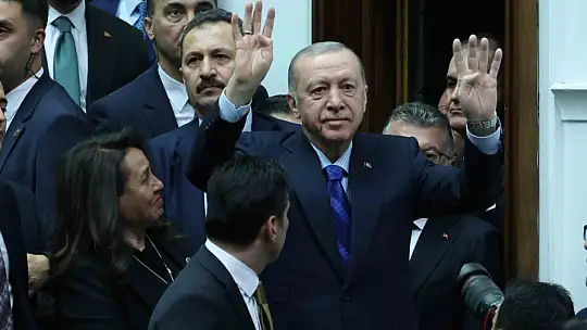 Cumhurbaşkanı Erdoğan: 'Güya her işlerinde şeffaf olacaklardı. Gördük ki bantçı olup çıkmışlar' dedi.