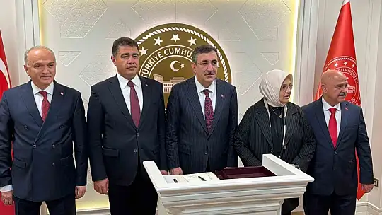 Cumhurbaşkanı Yardımcısı Yılmaz Düzce'de
