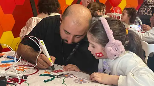 Cumhuriyet coşkusu aile atölyesinde yaşandı