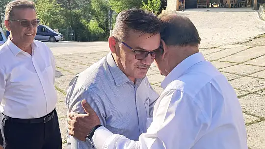 Başkan Dönmez yüzlerce misafir ağırladı