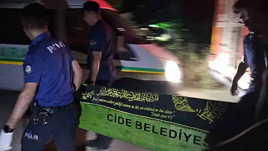 Denize düşen genç hayatını kaybetti