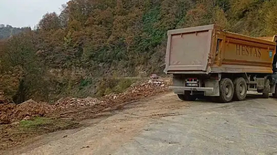 Dere yataklarına mesken atık ve moloz dökülüyor