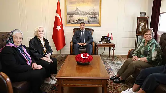 Devlet hastanesine 8 ritim kolter cihazı bağışladı