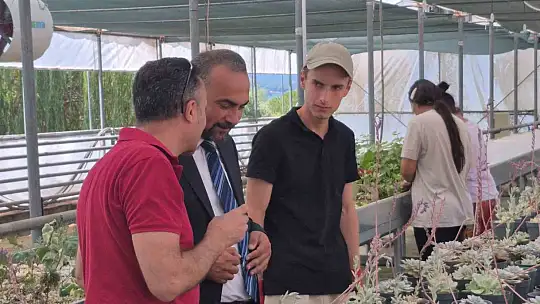 Doğal afetlere akıllı sera ile çözüm