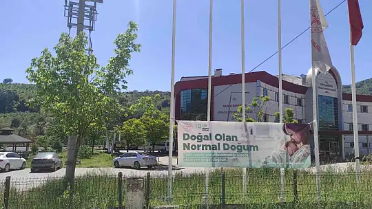 Doğal olan normal doğum farkındalık standı açıldı