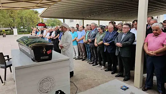 Doğum gününde kaza yapan genç, memleketinde toprağa verildi