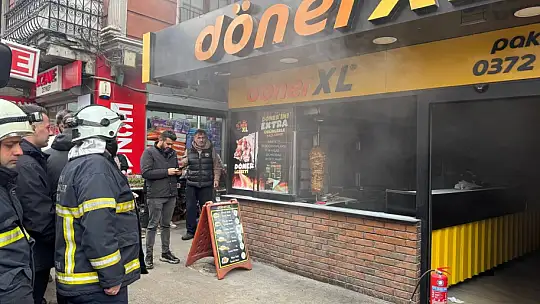 Dönercide fritözden çıkan yangın korkuttu