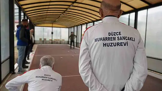 Dünya yaşlılar gününde 'yaşımız hep 18' etkinliği