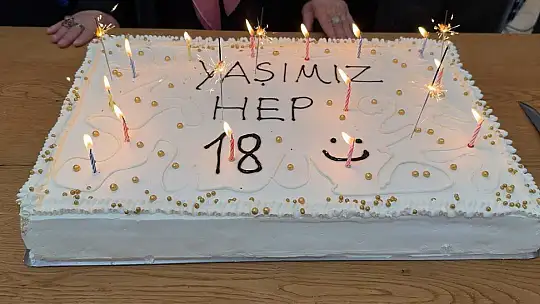 Dünya yaşlılar gününde 'yaşımız hep 18' etkinliği