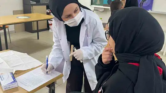 Düzce'de 150 öğrenciye ücretsiz yapıldı