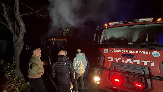 2 katlı ahşap evde yangın