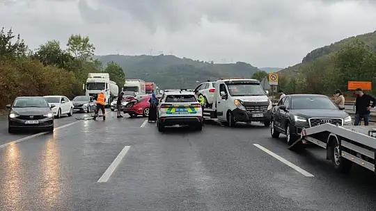 Düzce'de 2025'te kazalarda 11 kişi hayatını kaybetti 2 bin 96 kişi yaralandı