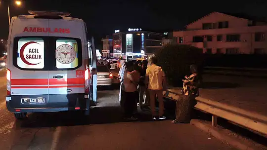 Düzce'de 3 aracın karıştığı zincirleme kazada 1 kişi yaralandı