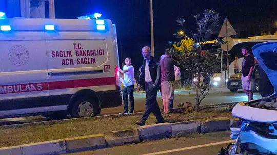 Düzce'de 6 araçlı zincirleme kaza: 2 yaralı