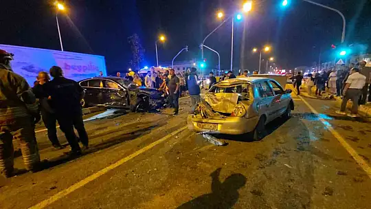 Düzce'de 6 araçlı zincirleme kaza: 2 yaralı