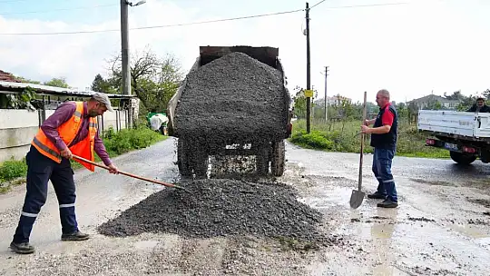 Düzce'de 7 kilometre yeni yol açıldı