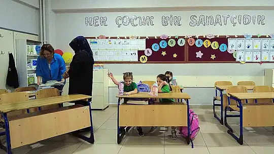 Düzce'de 76 bin 838 öğrenci için ders zili çaldı