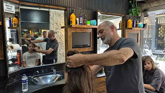 Düzce'de ağabey ve kardeşinden örnek bağış
