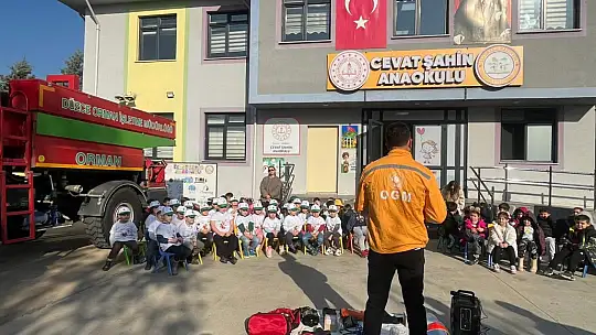 Düzce'de ağaç yaşken eğilir eğitimi