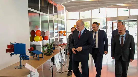 Düzce'de bilim şenliğini öğrenciler çok sevdi