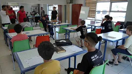Düzce'de çocuklar yaz tatilini dolu dolu geçiriyor