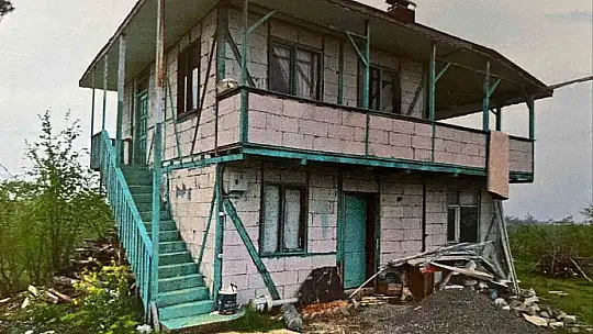 Defineciler iş başında