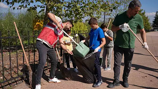 Düzce'de Dünya Temizlik Günü'nde anlamlı etkinlik