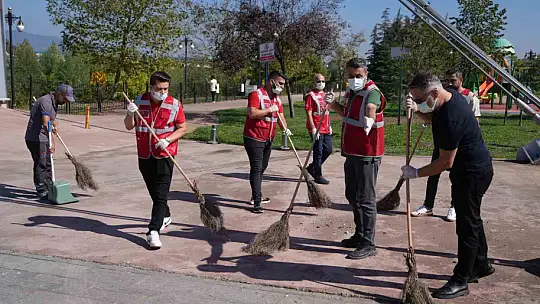 Düzce'de Dünya Temizlik Günü'nde anlamlı etkinlik