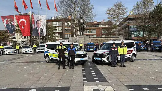 Düzce'de emniyet ve jandarma teşkilatına 44 yeni araç