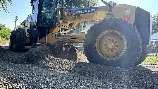 Düzce'de köylerde yeni yollar açılıyor