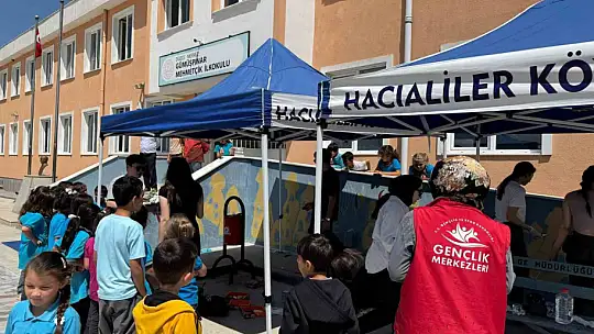 Düzce'de okul duvarlarına renkli dokunuş