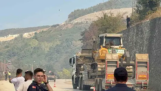 Düzce'de orman yangını 5. saatinde