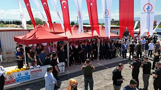 Düzce'de sanayi sitesinin 2 etabı için temeller atıldı