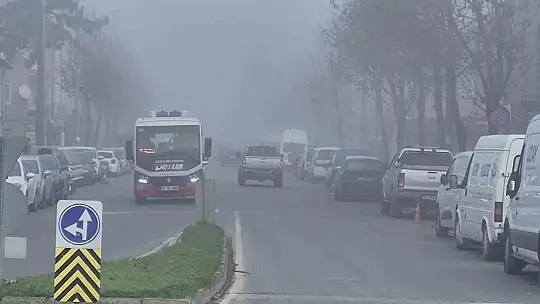 Düzce'de sis etkili oluyor