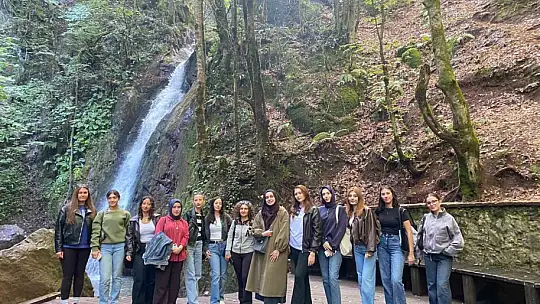Düzce'de Üniversite öğrencilerine şehir turu düzenlendi