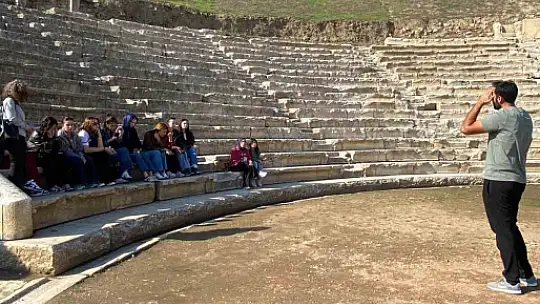 Düzce'de Üniversite öğrencilerine şehir turu düzenlendi
