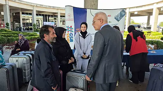 Düzce'de üniversitelilere 'hoş geldin' karşılaması