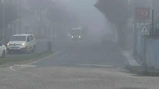 Düzce güne sisle uyandı