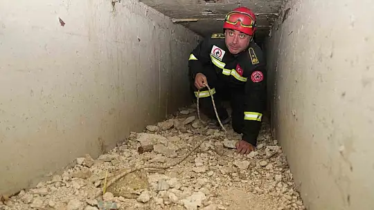 Düzce itfaiyesine enkazda arama kurtarma eğitimi