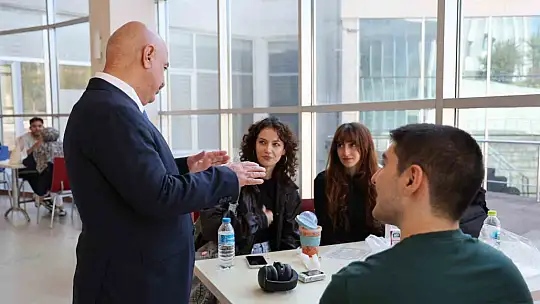 Düzce Üniversitesi'nde 2025-2026 akademik yılı başladı