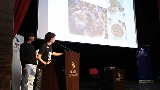 Düzce Üniversitesi'nde ülkelerini tanıttılar