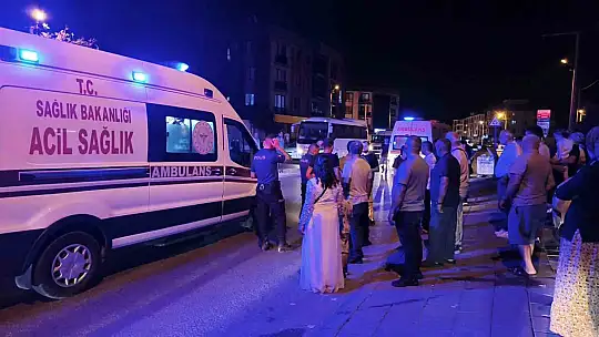 Elektrikli bisiklet ile motosiklet çarpıştı: 1 ağır yaralı