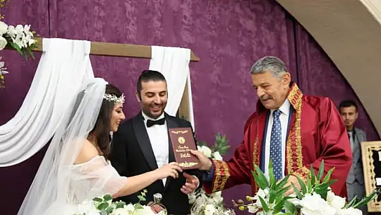 Dağ ve Vural ailelerinin mutlu günü