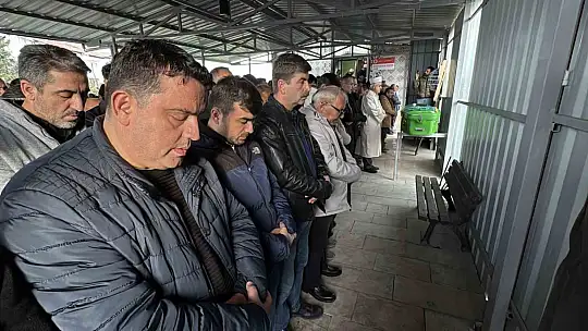 Feci kazada hayatını kaybeden emekli ormancı toprağa verildi