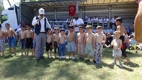 Festival değil geleneksel Hacet Bayramı