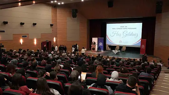 Fikir adamı Güngör düzenlenen panelde anıldı