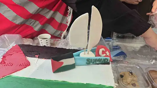 Filistin temalı pasta 6 bin TL'ye satıldı