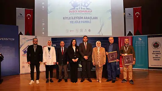 Film festivalinde aile temasıyla sanat ve kültür rüzgarı esti