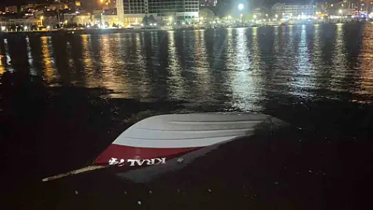 Filyos'ta hortum çıktı, balıkçı teknesi battı