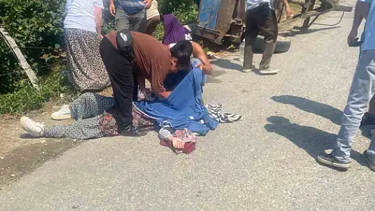 Fındık işçilerini taşıyan traktör devrildi: 8 yaralı